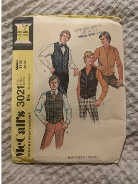 70s McCall's Vintage Sewing Patterns 3021 - Men's Fitted Vest - S